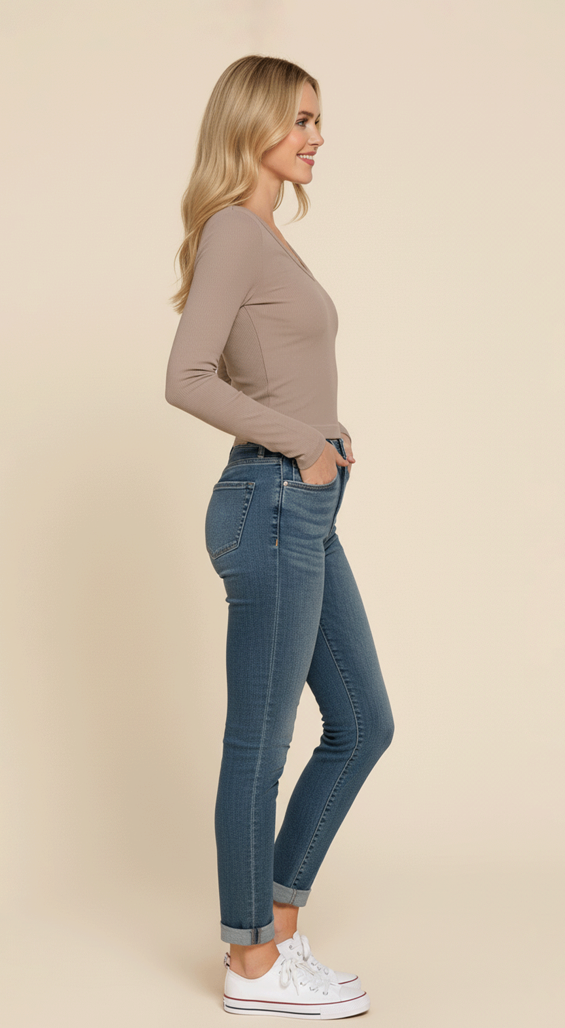 Long Slv V-neck Rib Seamless Top