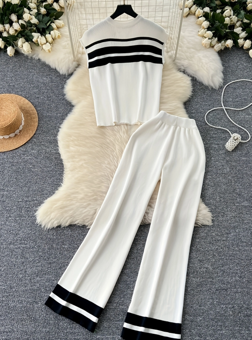 Chic Stripe Knit Set