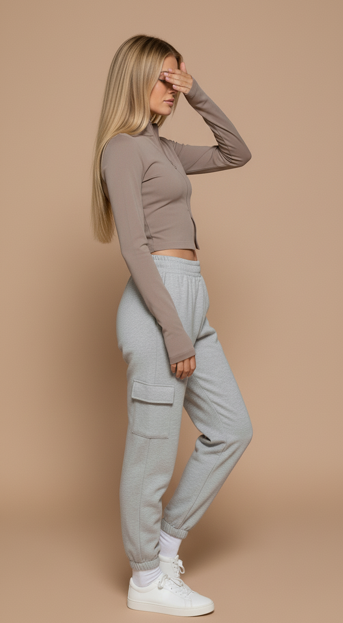 Thumbholes Mock Neck Zip Up Seamless Top