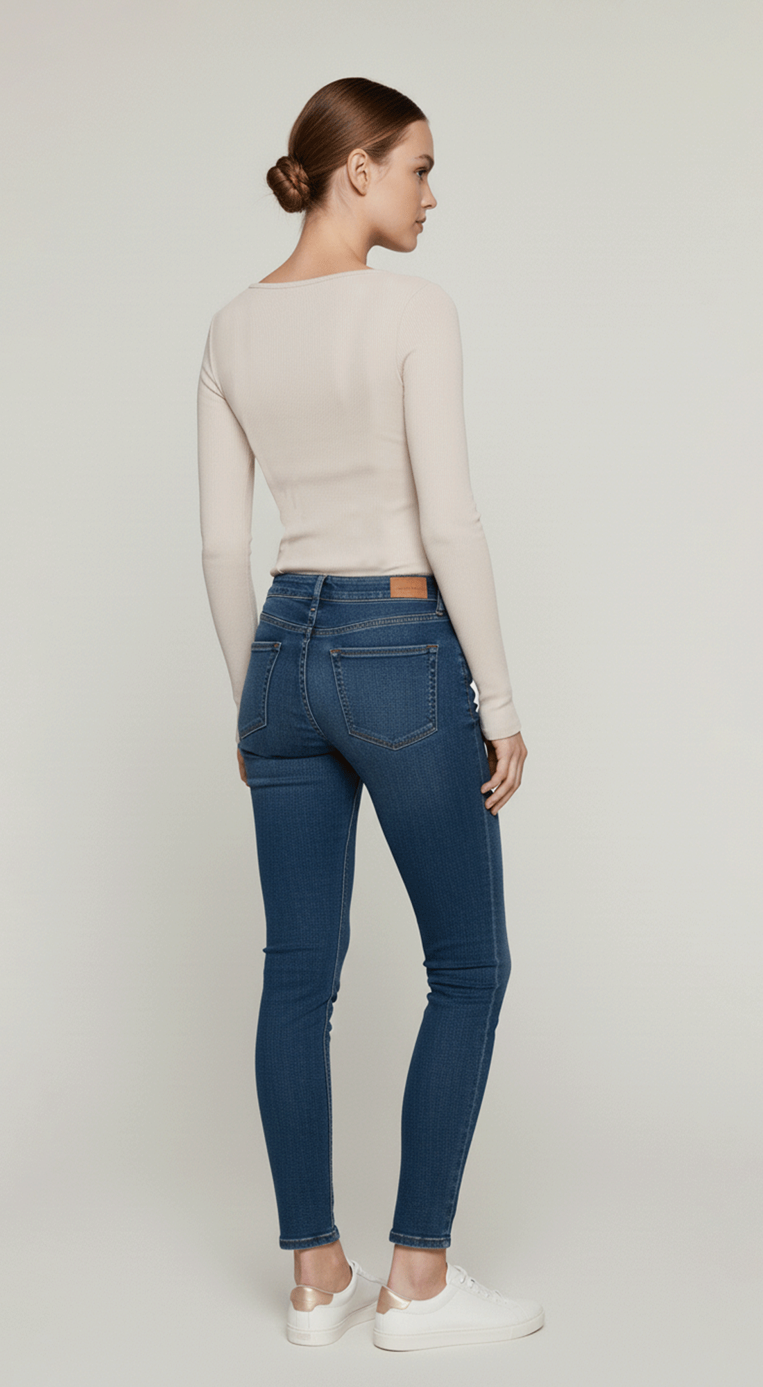 Long Slv Square Neck Corset Detail Knit Top