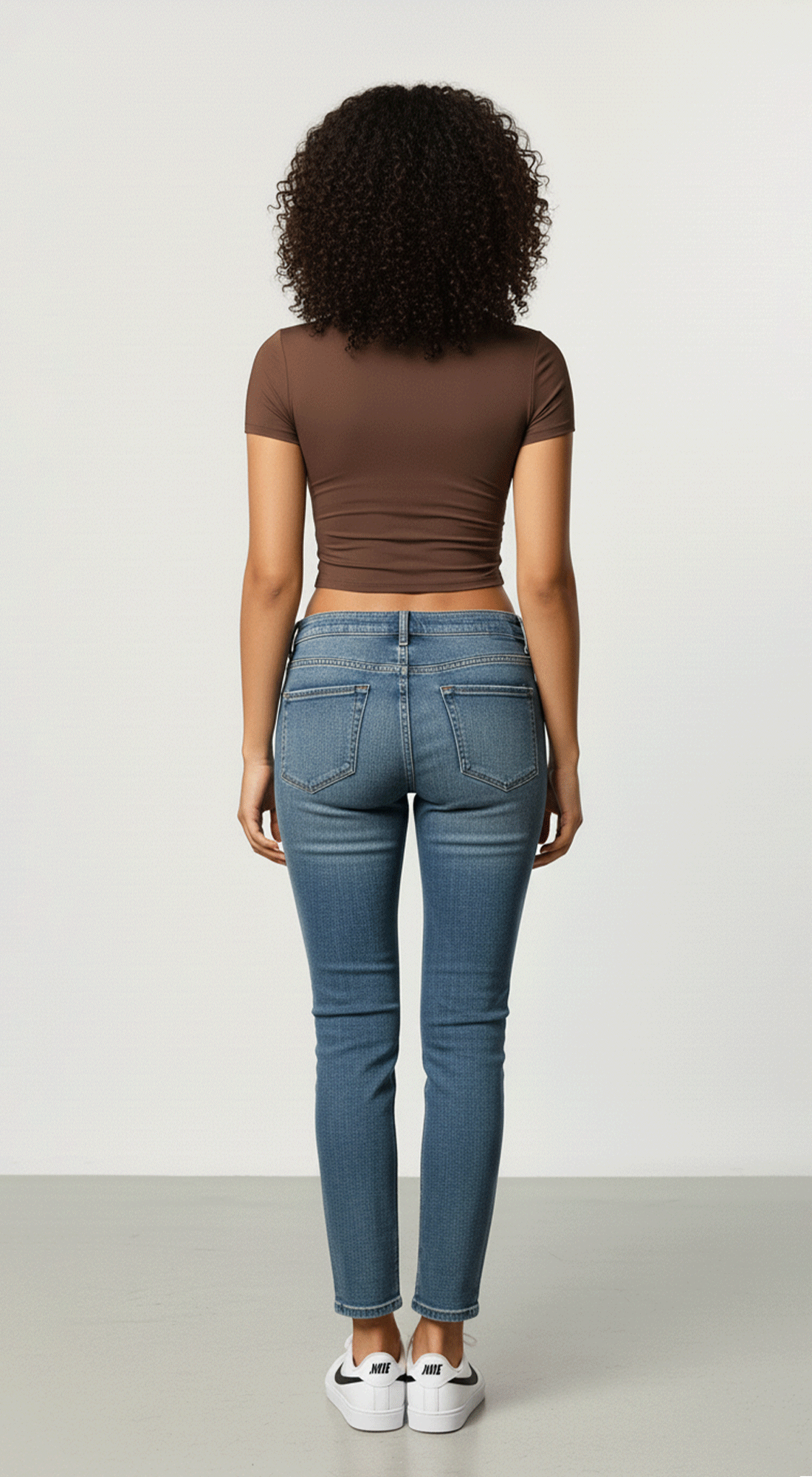 Slim Fit Round Neck Short Sleeved Solid Active Top