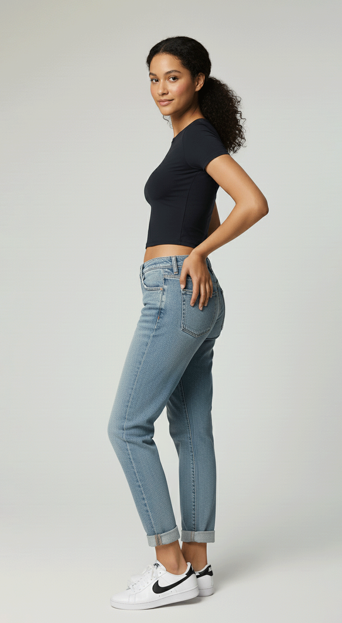 Slim Fit Round Neck Short Sleeved Solid Active Top