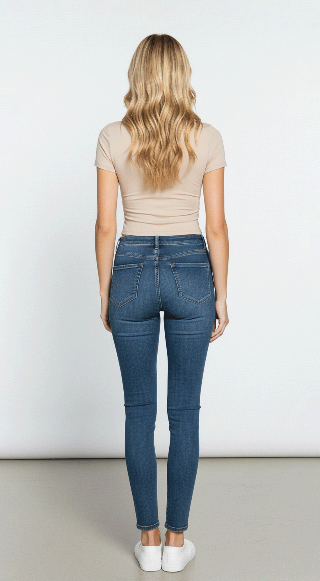 Short Sleeve V-Neck Crop Top